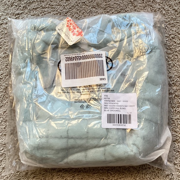 NWT Sterling Blue Free People Movement Quilted Sling Bag - Picture 8 of 8